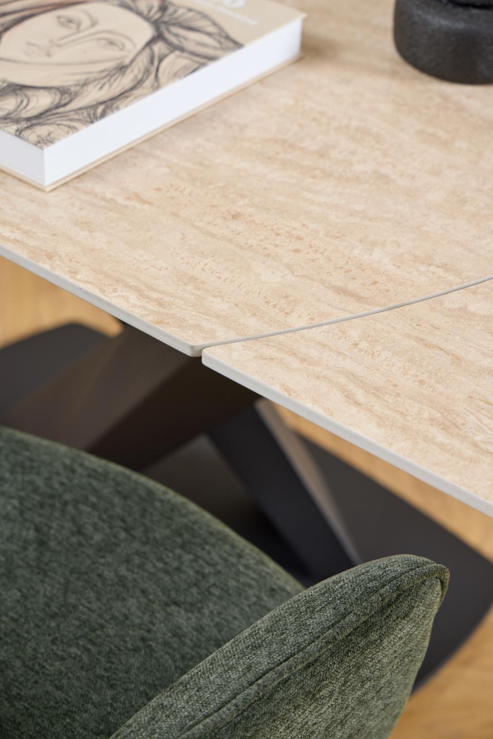 Actona Dining Table Morella uitschuifbaar