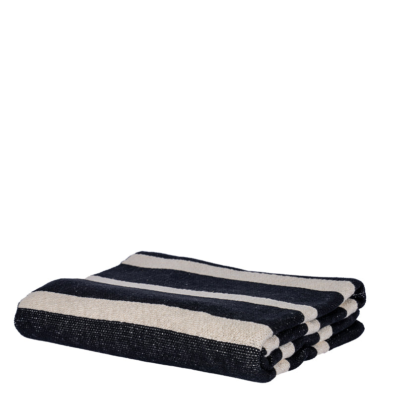 Lifestyle Yzma Plaid