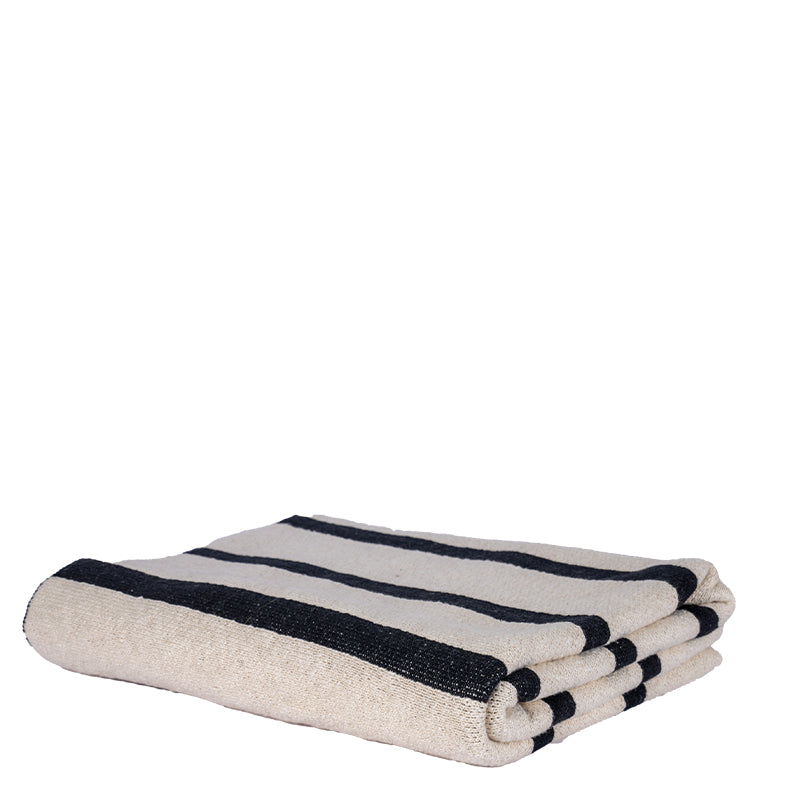 Lifestyle Yzma Plaid