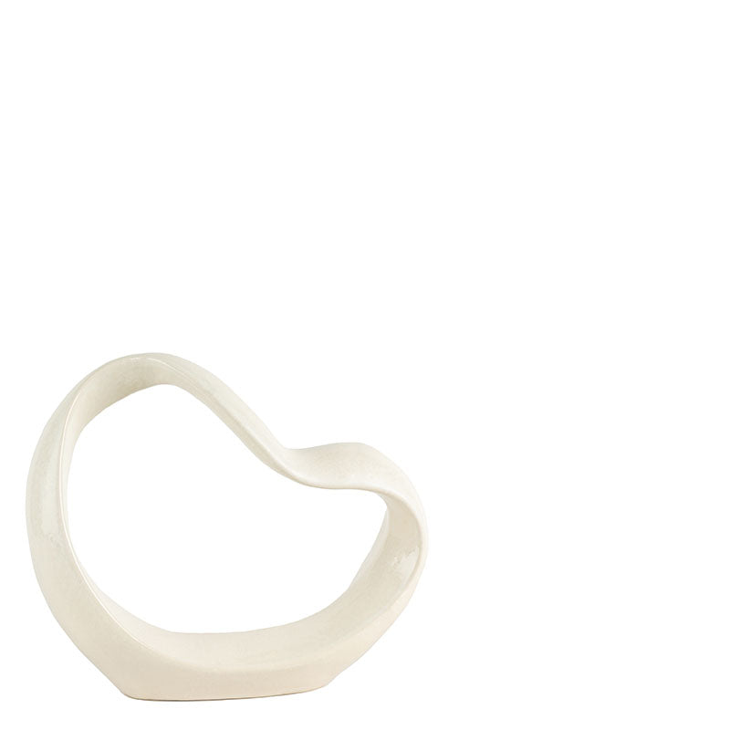 Lifestyle Nikki Sculpture