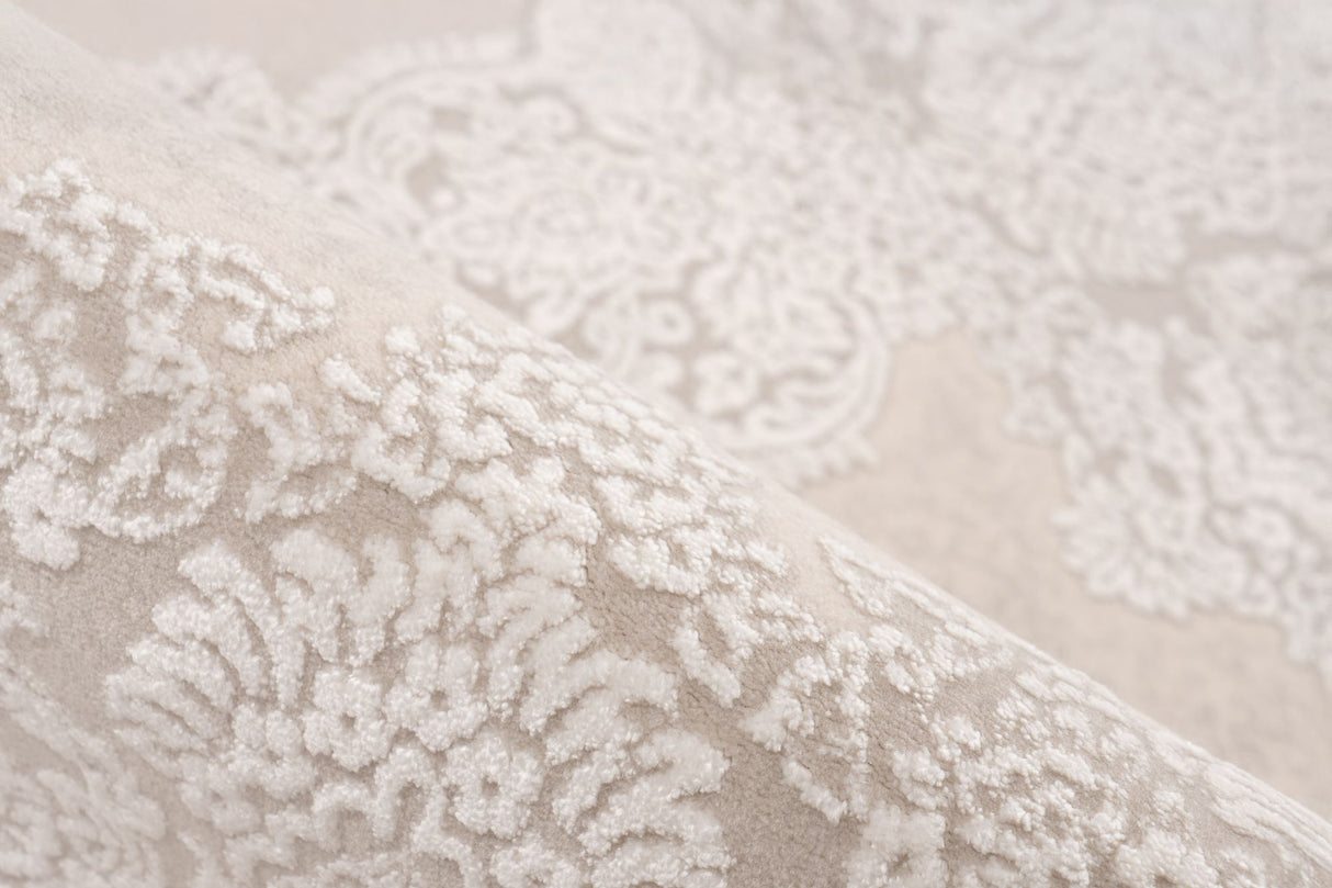 Lalee Carpet Pierre Cardin Clairmont