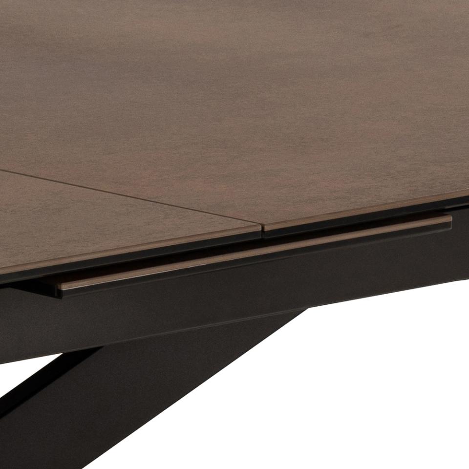 Actona Dining Table uitschuifbaar