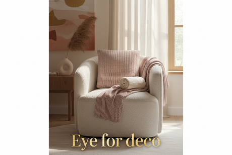 Eye for deco Eltay Pillow met gouden tekst
